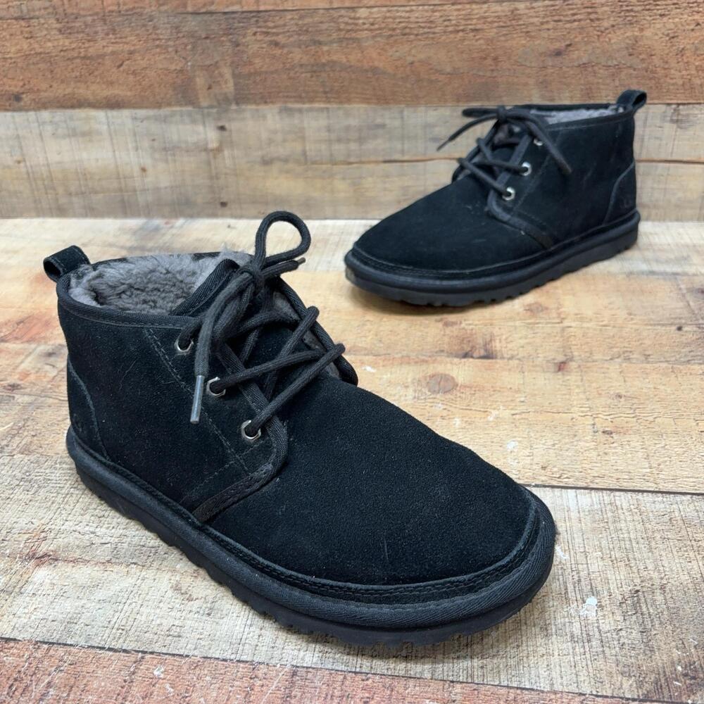 UGG Neumel Boots Mens Size 8 41 Black Suede Shearling Lined Chukka Ankle Winter